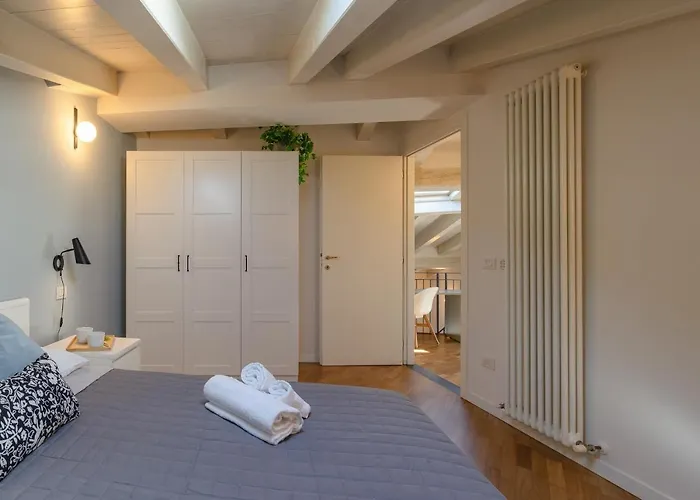 公寓 Center Duplex Elegant With Netflix 帕爾馬