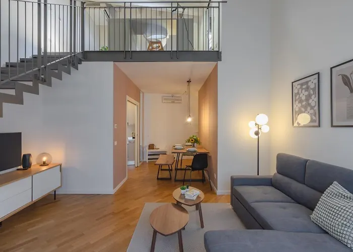 Center Duplex Elegant With Netflix 帕爾馬